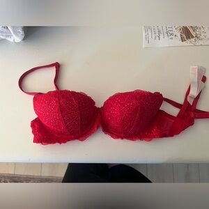 Victoria’s Secret bra